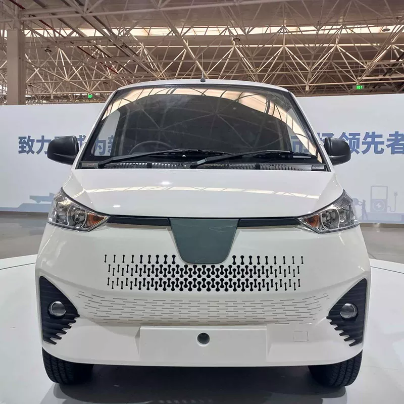 Электрычны мінівэн Wuling G100